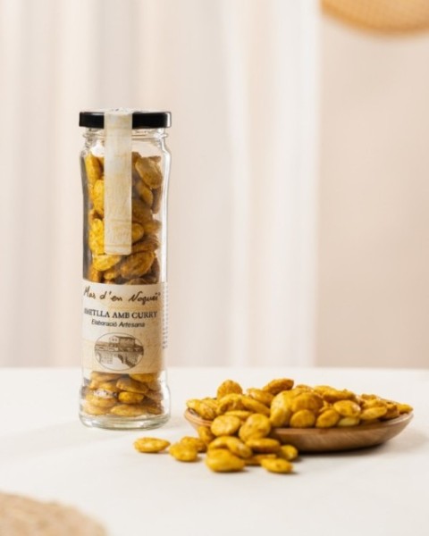Almendra con curry