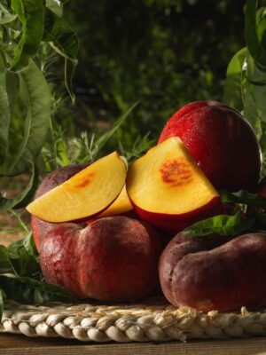 comprar-caixa-fruita-pinyol-aitona-gourmet-online-caja-fruta